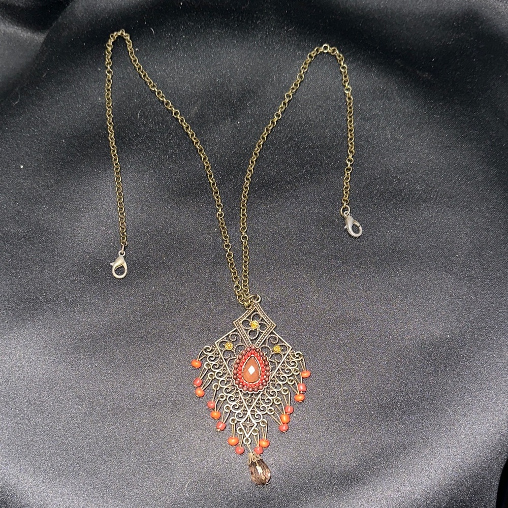 Vintage Stylized Royal Necklace